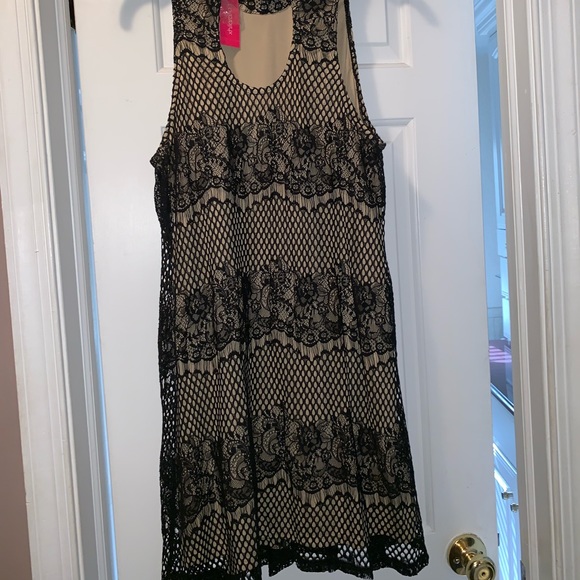Xhilaration black lace dress 🌹 xl - Picture 4 of 7